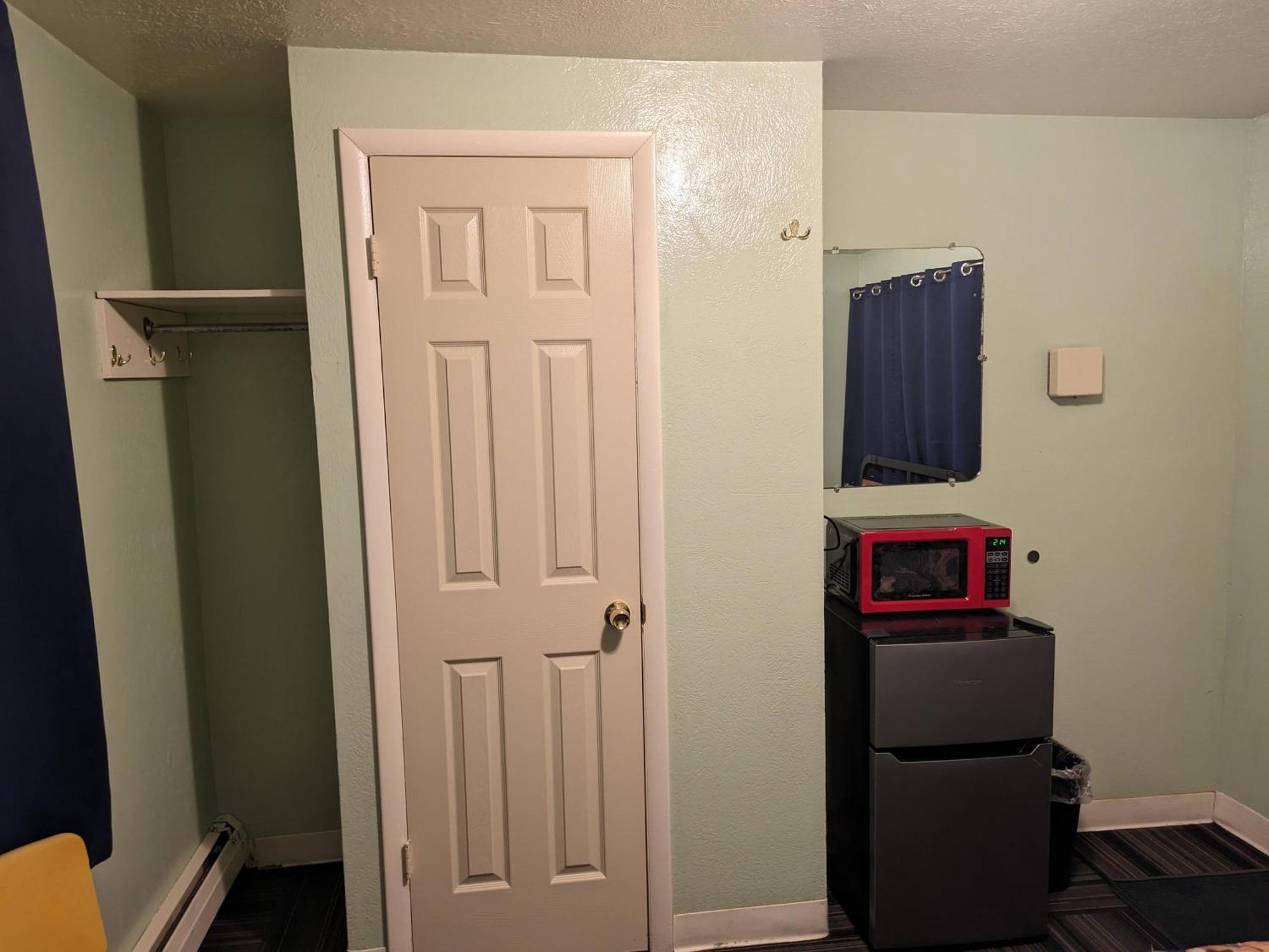 Tour Inn Motel Howard City 외부 사진
